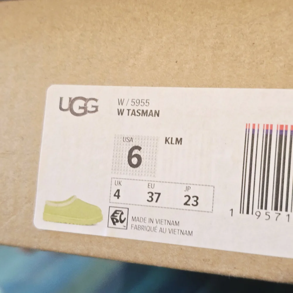 UGG Tasman Slippers - Picture 7 of 7